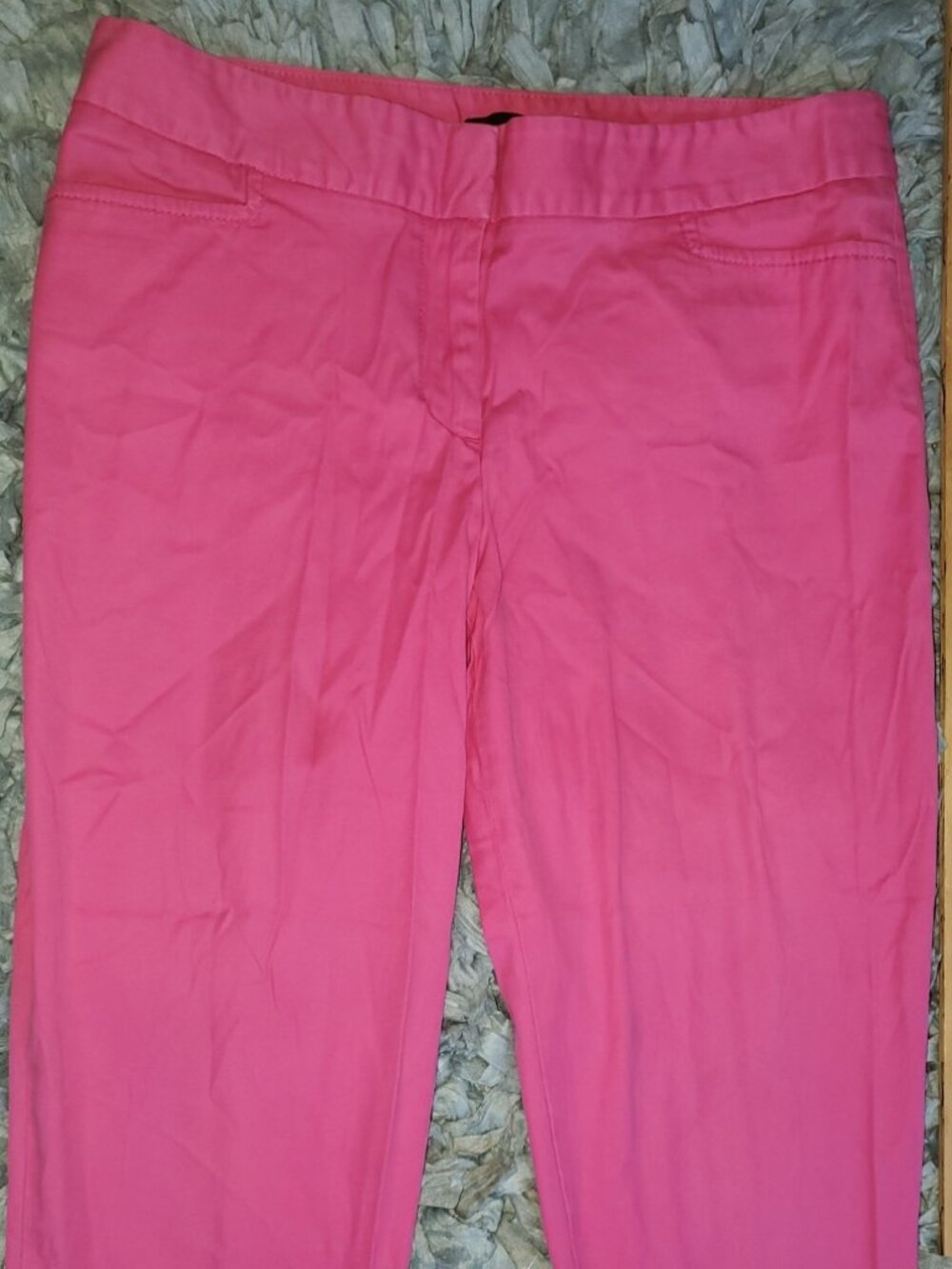 Sz 8P pink capri pants